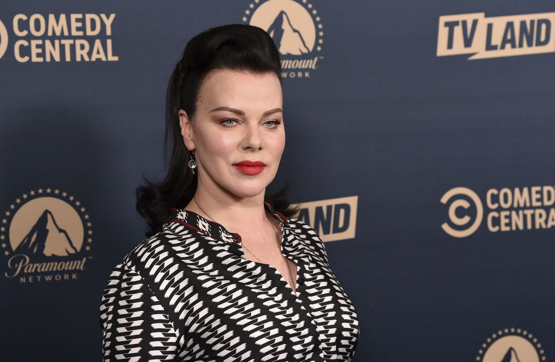 Debi Mazar